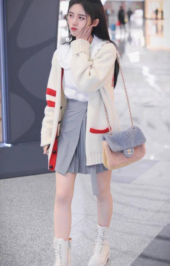 设计 大衣已经失宠，今年流行的外套长这样