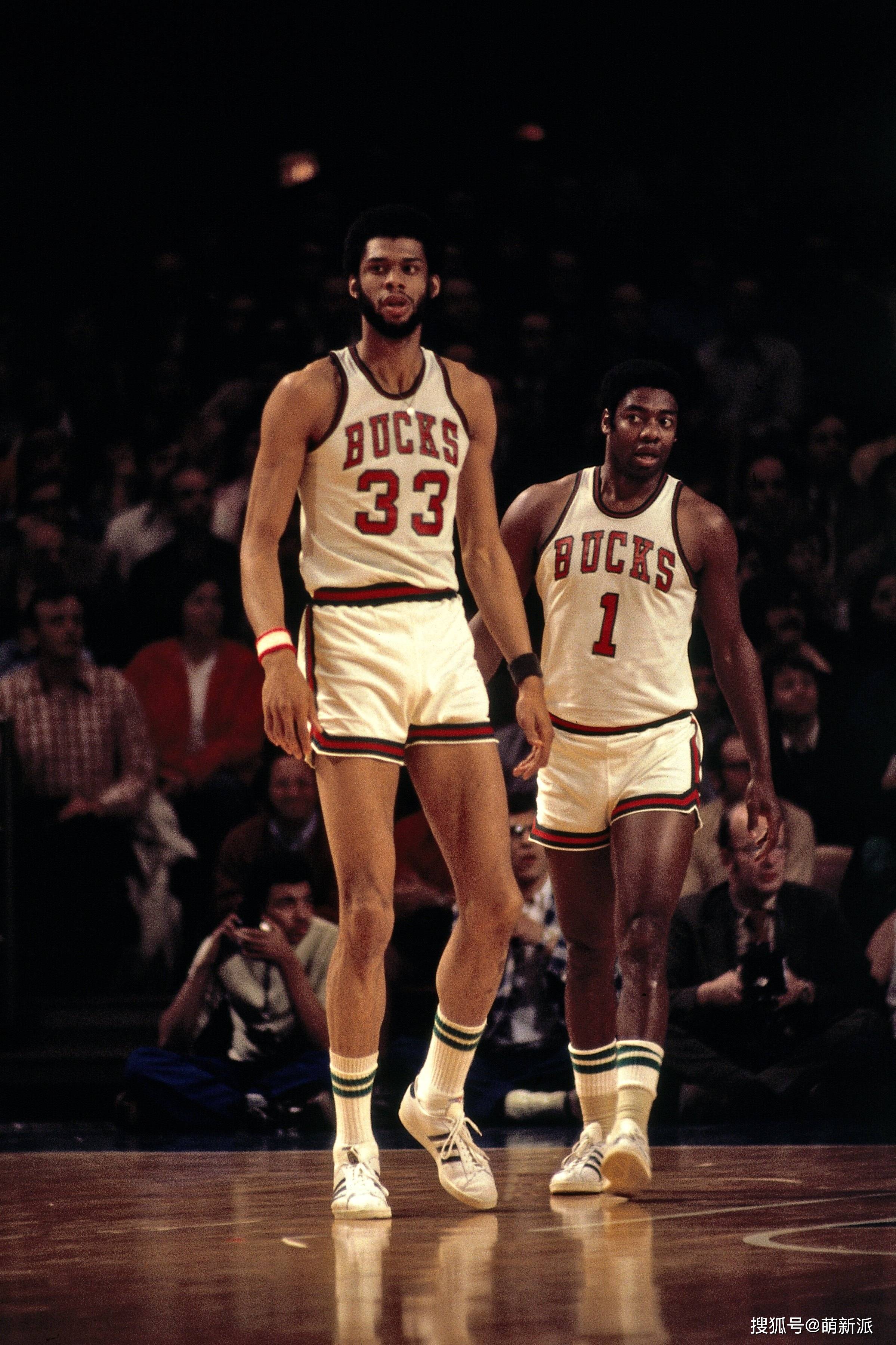 原创罗伯特森十大比赛:三双先生惊艳篮坛