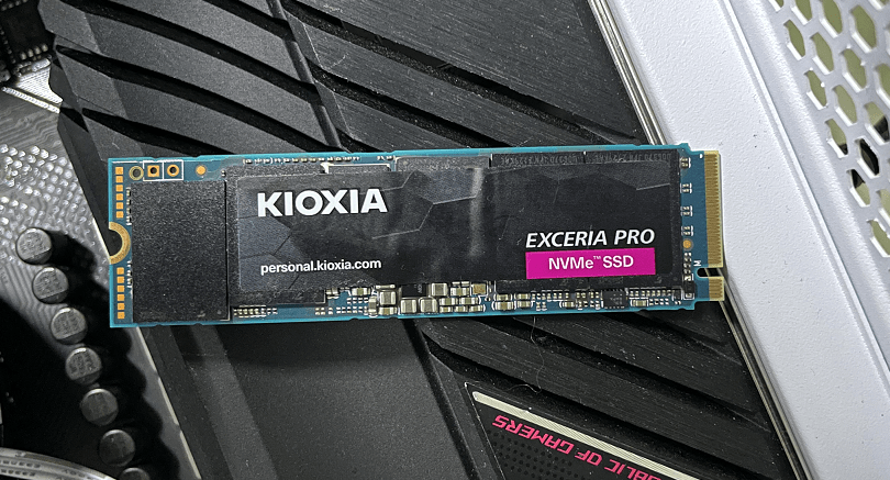 颜色|发烧级用户优选，铠侠EXCERIA PRO极至超速PCIe 4.0 SSD评测