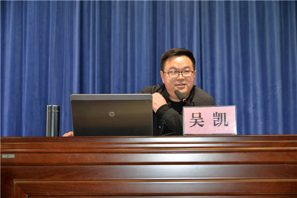 学规范树师表强师德正师风盱眙县管镇中心小学举行道德模范宣讲报告会