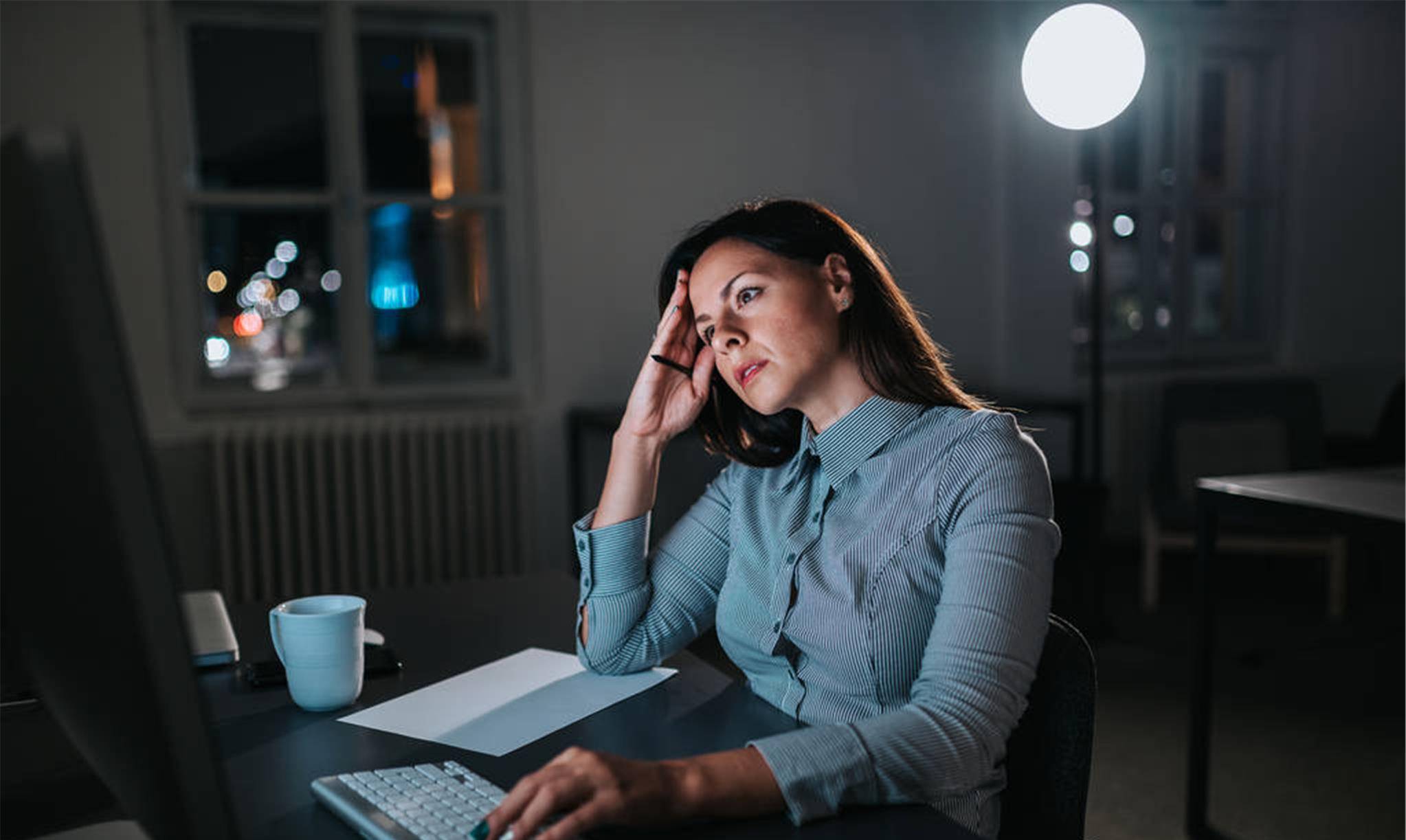 肝脏|6个爱好，也许会慢慢“伤害”你的肝，劝你趁早改正，切莫忽视