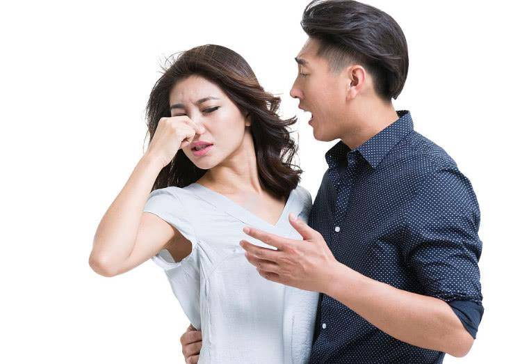 肾脏|专家提醒:尿毒症早期有4个异常,特别是小便时出现这个信号