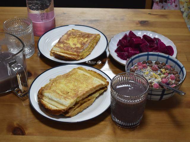 面团|七月坚持做早餐，每天一桌早餐变着花样做，花钱不多全家人都爱吃