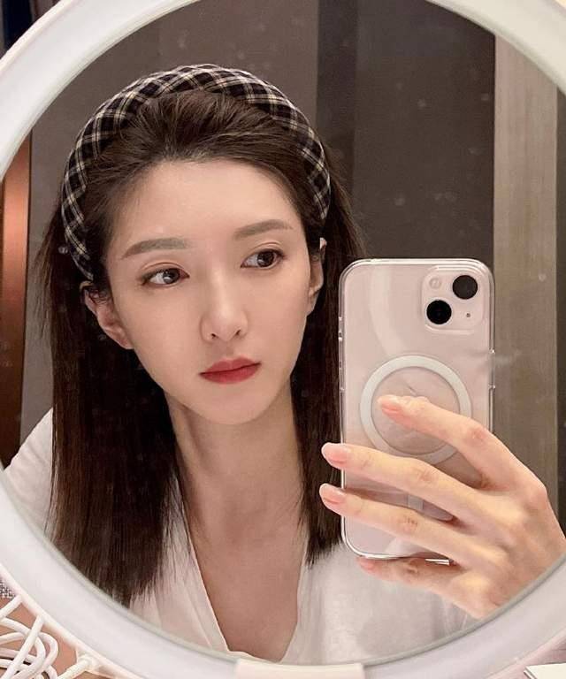 眼睛自带忧郁气质的女星，我只服这4位！不仅长得美，眼神还有故事感