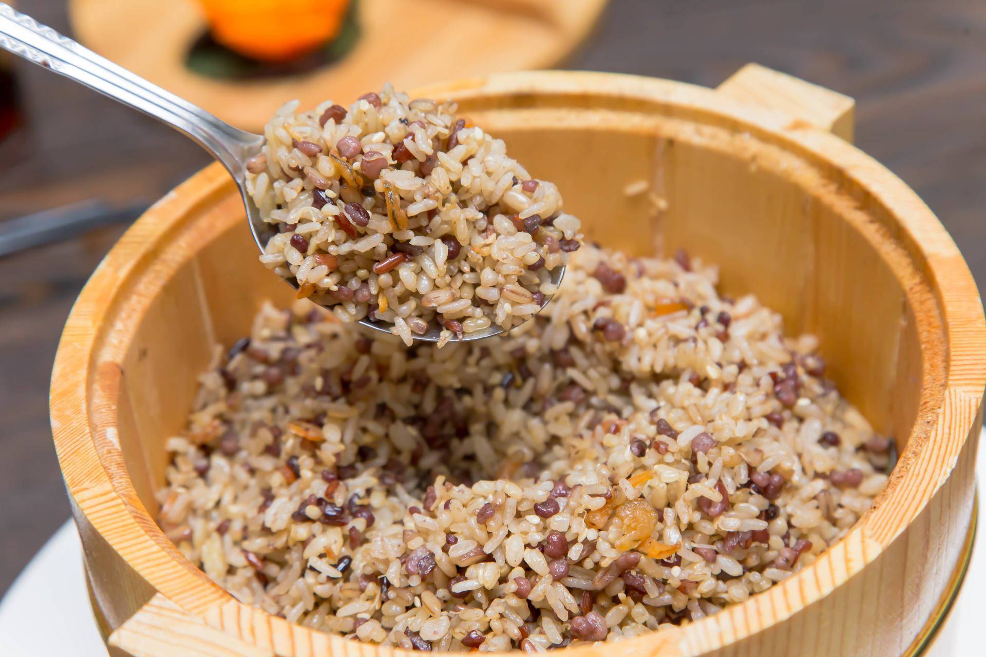 原创低糖电饭煲真能起到降血糖的功效吗若吃不对血糖反而更高