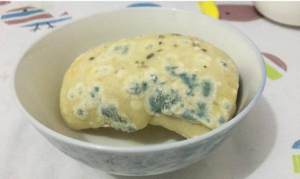 面包|27岁小伙子腹泻不止，查出肝硬化，医生告诫：2种早餐应少碰