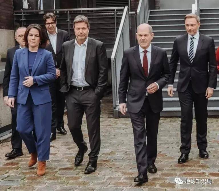 德国新政府出炉,绿党位高权重|地球知识局_默克尔_尔茨_大选