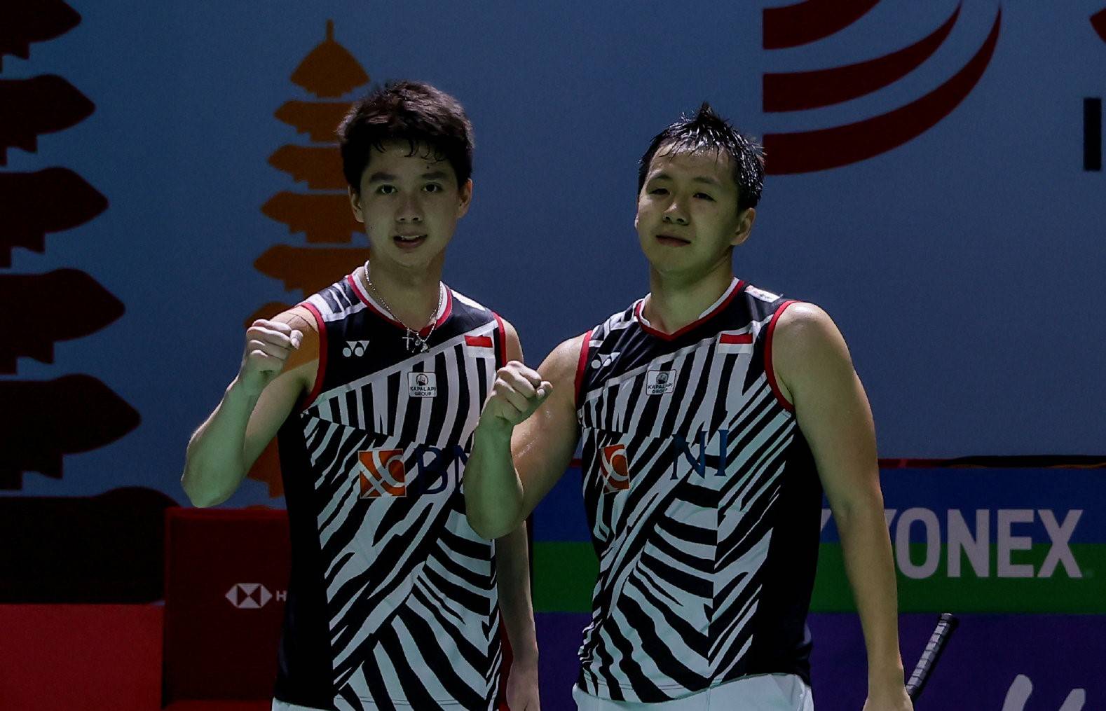 2-0横扫取胜中国台北的李洋/王齐麟,报了东京奥运会上小组赛落败之仇