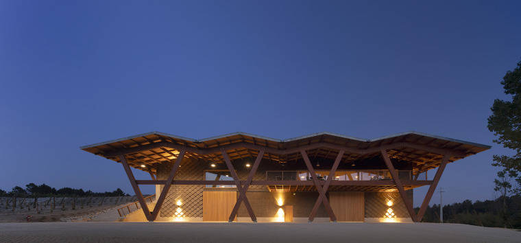 酿酒|Taboadella酒庄,破旧库房涅槃成葡萄牙美酒传承者