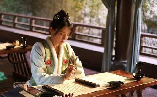 因为|《知否知否》：她是翻版“林小娘”，一心想嫁豪门，最后被嫌弃！