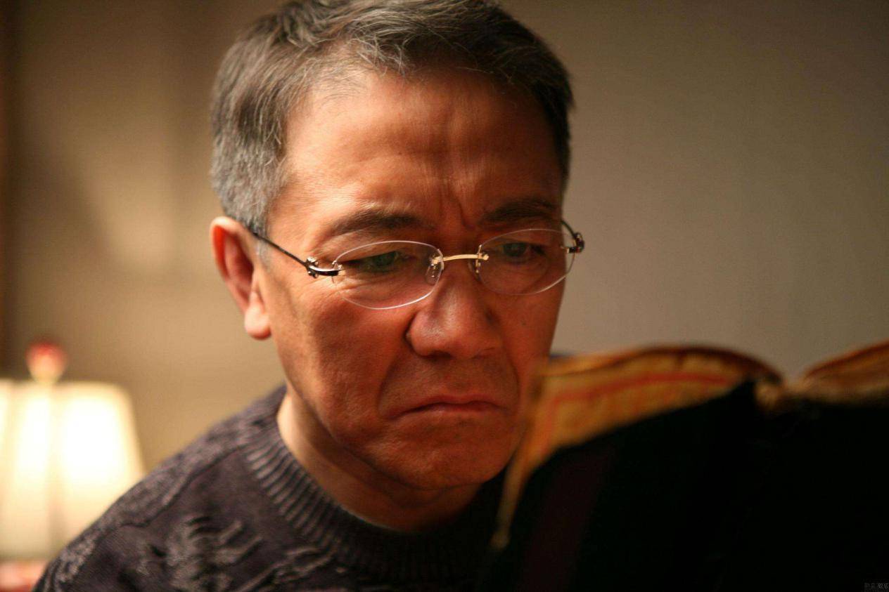 李幼斌|李幼斌近照曝光，网友直呼接地气，十五年前经典再引热议