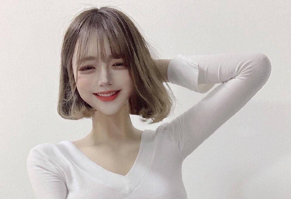 女生怎么哄女孩子 17a2eab2d02a412ea73de88a060d17be.jpeg