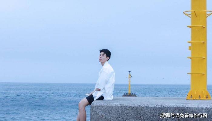 自己如何拍照在外面 7fd65602a0804168a9751399e020ba5f.jpeg