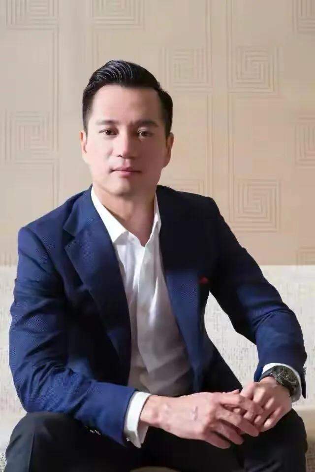 澳门著名小赌王洗米华,陈荣炼,纪晓波,如今彻底折了一个,两个被起诉