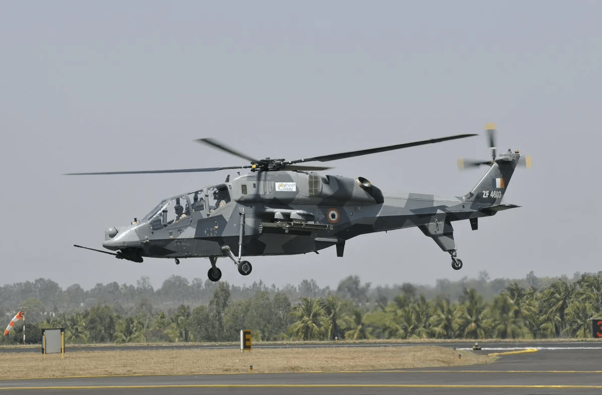 印度lch武装直升机,性能比较突出,但缺陷也十分明显!