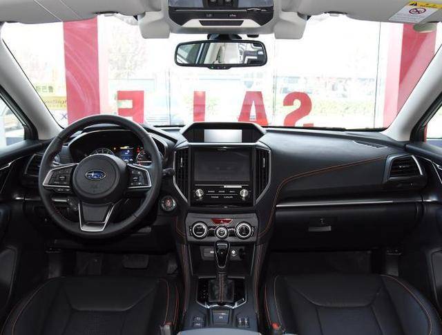 开过斯巴鲁xv 又换马自达cx5 车主 八个字 空间 后排 设计