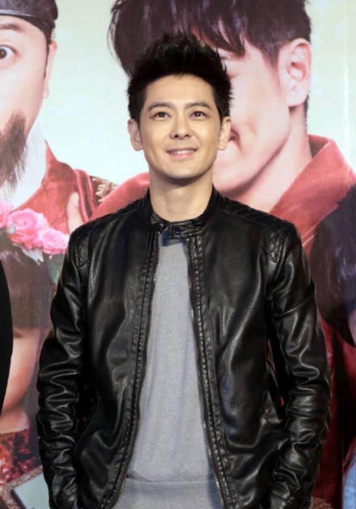 这些港台不老男星究竟有什么不老"秘笈"呢?