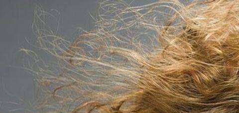 睡眠|不论男女，发现脸上有4种变化，小心肝已“变硬”，及时做检查