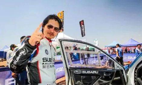 在中国如何成为职业赛车手 a088fec91ed34ebdbd9fc37c901dcafe.jpeg