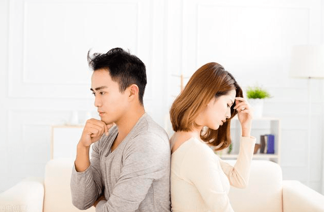 怎么样让自己不那么在乎老公 d9ca68c3e12c40f7b881417fd585e181.png