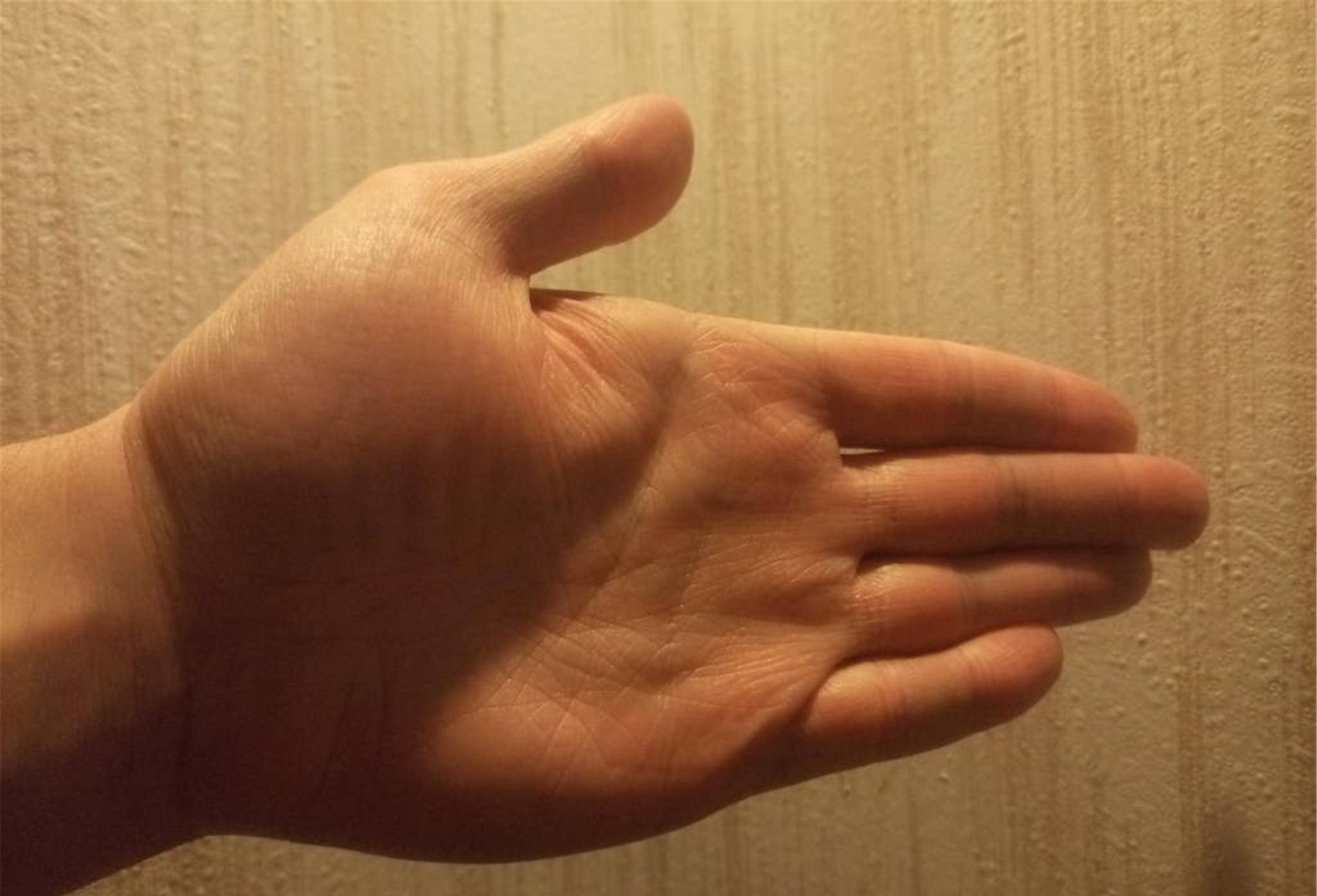 毒素|不想肝脏变“硬”？4物赶紧忌口，再喜欢也要忍住，肝也许报答你