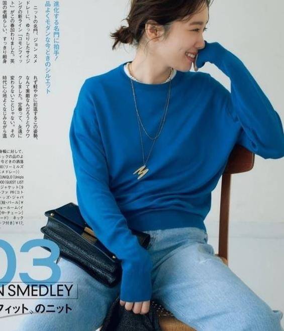 潘虹老 67岁潘虹老得很真实，穿国风套装不扮嫩，素颜出镜优雅又大方