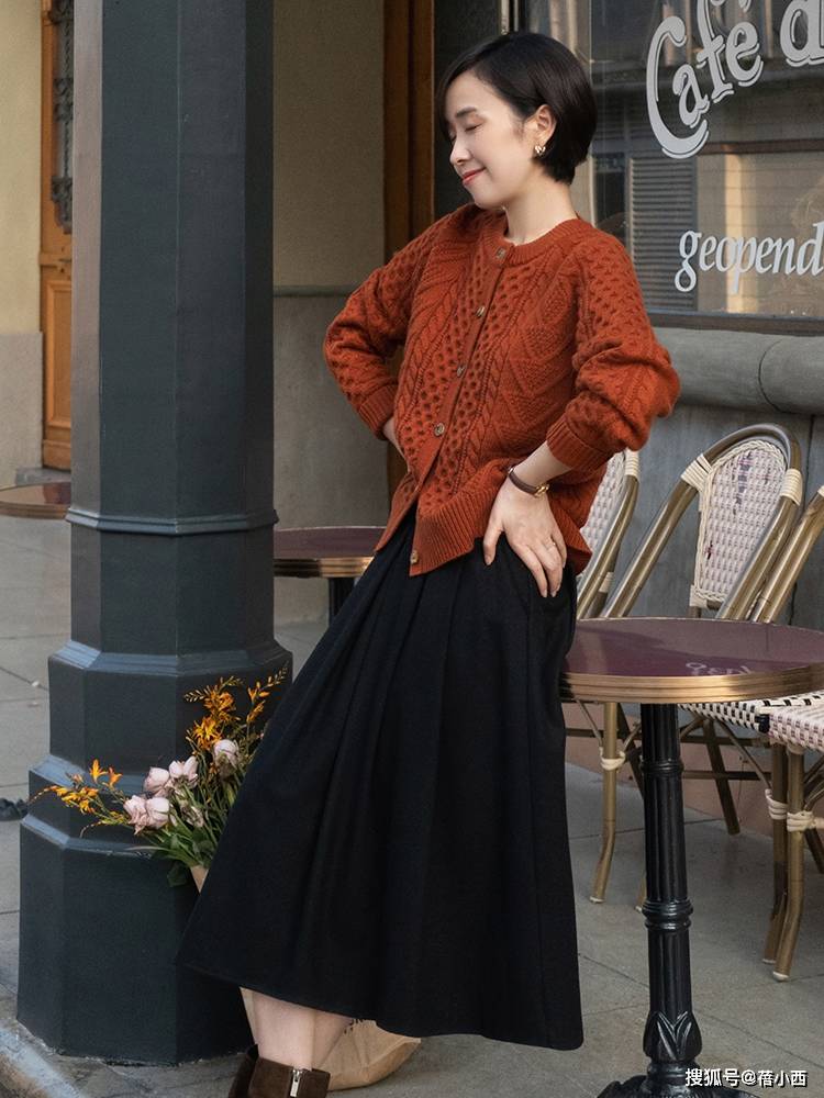 身材 穿来穿去,还是“半身裙”最优雅,这5条高级又百搭,帮你配好了