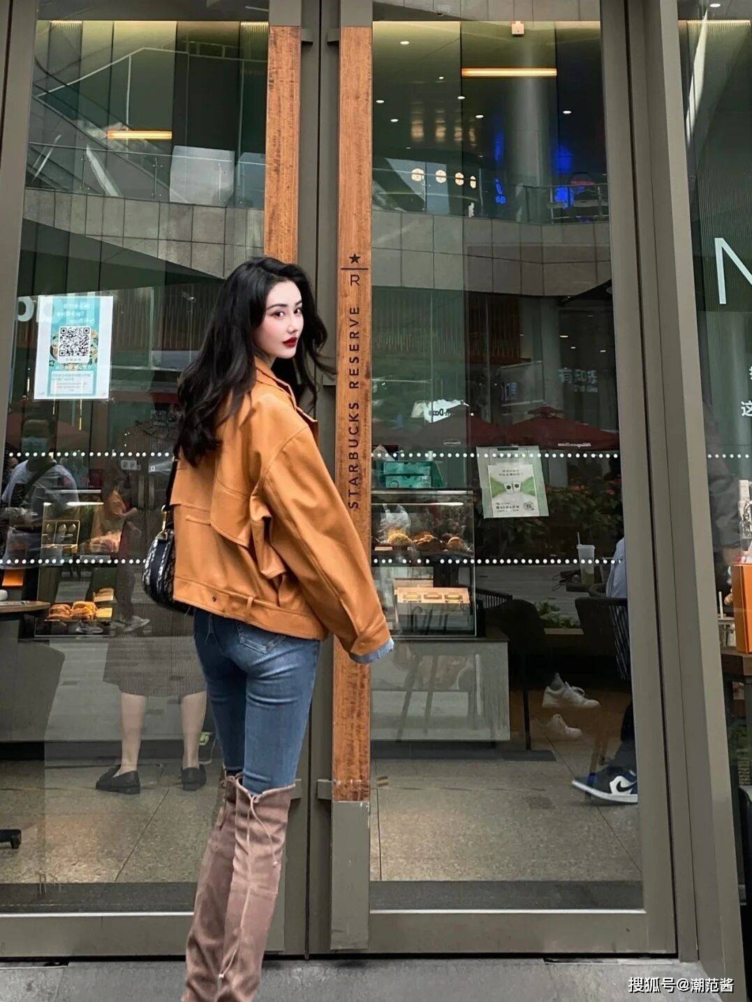 设计 冬季长靴搭配少不了，高挑身材巧妙设计，小小层次感学起来