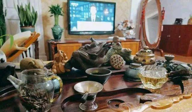 茶叶不能随便放 一不小心好茶变差茶 记住这4个存茶要点很重要 口感 暖水瓶 温度