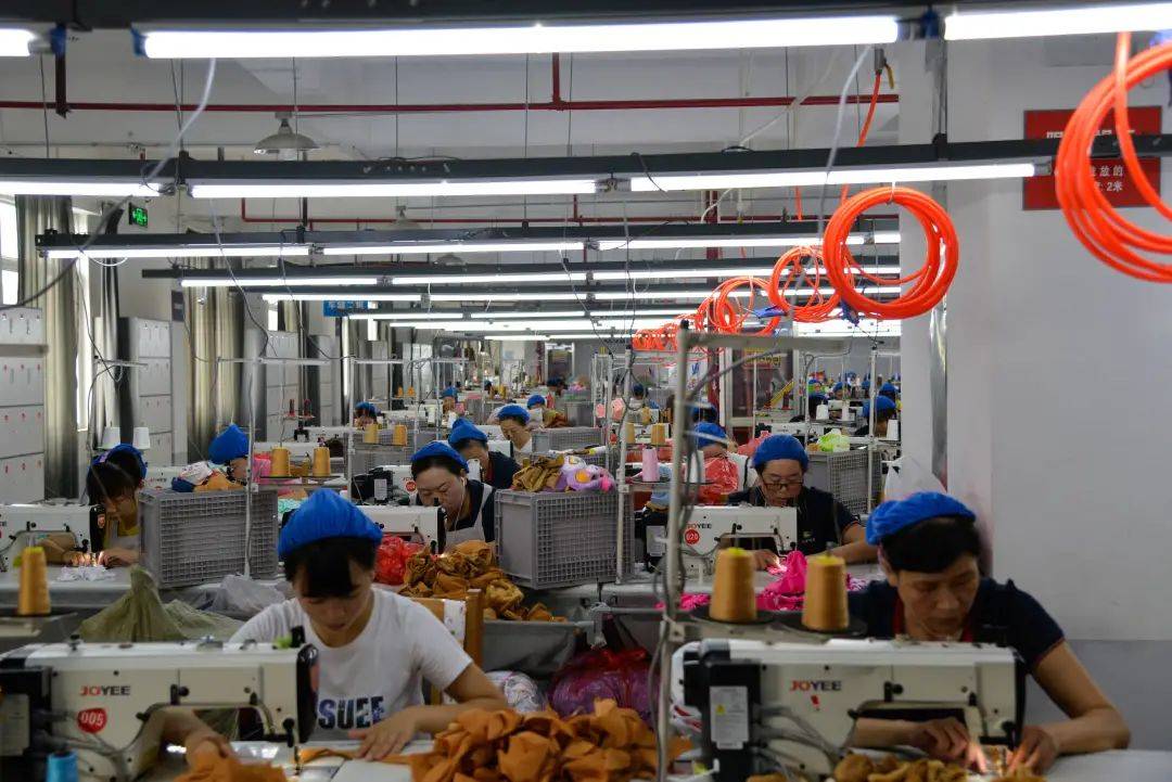 东莞北上稳就业安康是毛绒玩具之都