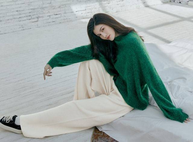 反转 服装印花蕾丝边拼凑长连衣裙