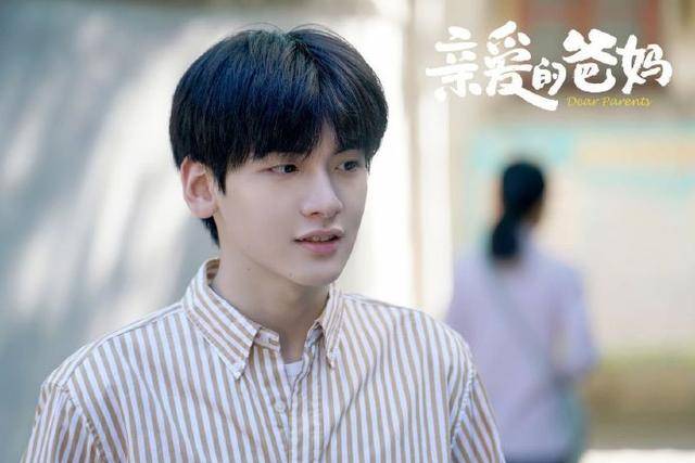 任豪刘海是遮丑神器？男明星也不例外，娱乐圈有多少藏在头发里的帅哥