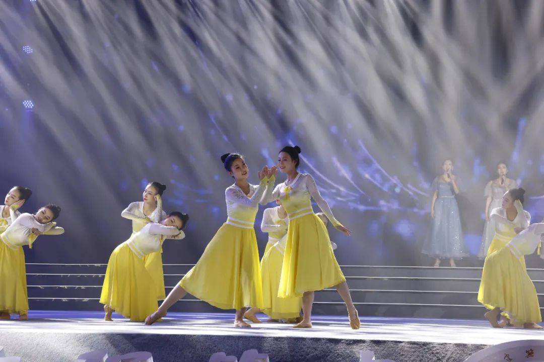 西安建筑科技大学办学125年并校65周年暨迎新师生联欢会隆重举行