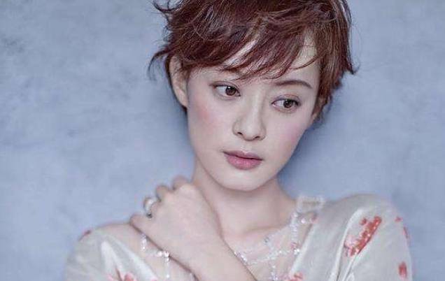 长发短发丑，长发才是王道？别逗了，这10个女星教你什么是可盐可甜