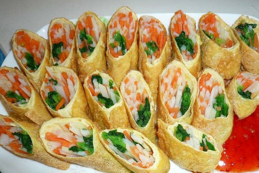 蔬菜|早餐就应这样吃,简单方便还营养,一卷一蒸就出锅,比包子强太多