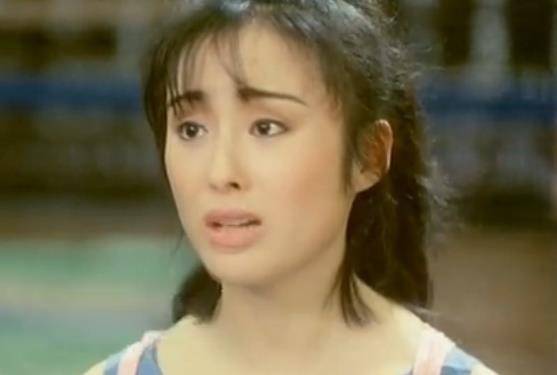 《魔翡翠》,当时陈百祥给她做配角,电影里还有当年著名的小童星小彬彬