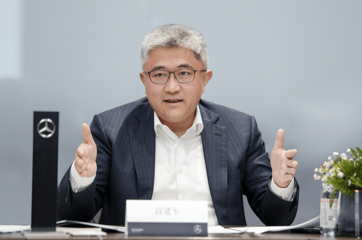 北京奔驰段建军一个假装很忙的营销大师