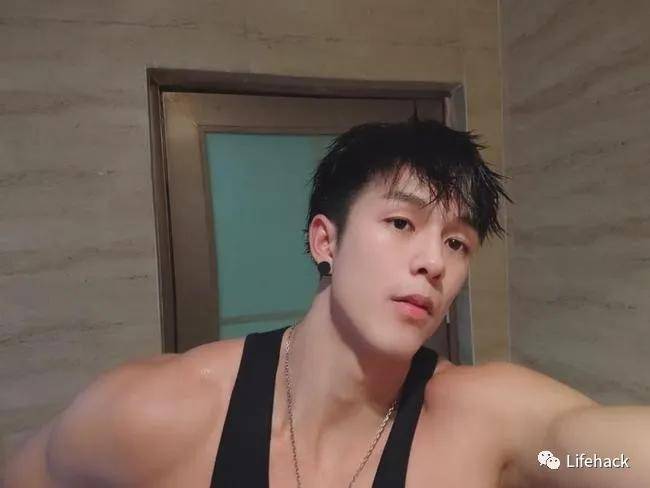 教练|上海教练因肌肉太大遭女生嫌弃，男生：好羡慕，想要