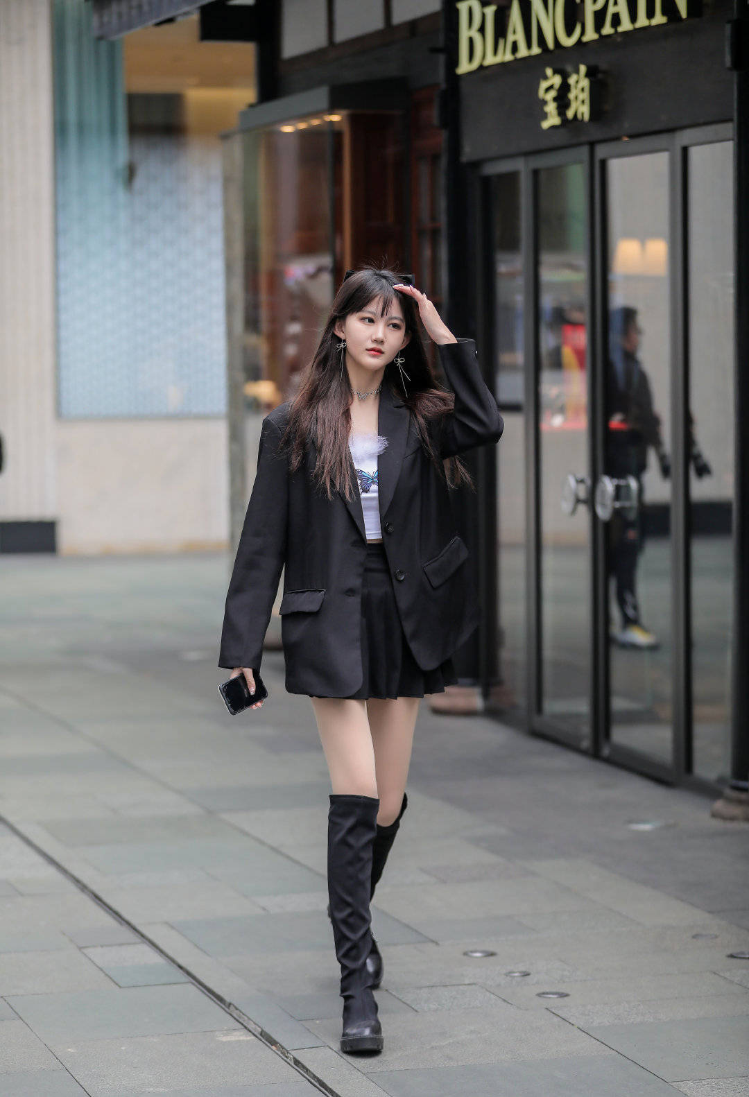 身材 长腿姑娘最爱的“长靴”，这样穿更加出彩，美得时髦又精致