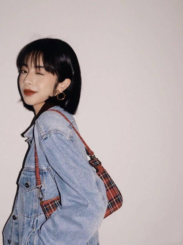 颜色 2021最火的腋下包推荐