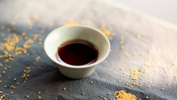 人体|黄酒是世界上最古老的酒类之一，来看看它的具体功效有哪些！