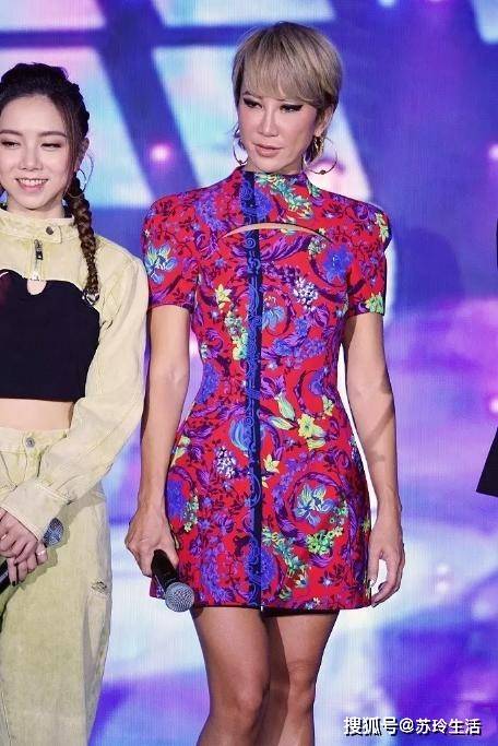 设计 李玟这是经历了什么,脸僵又蜡黄,“男人头”造型更是认不出了