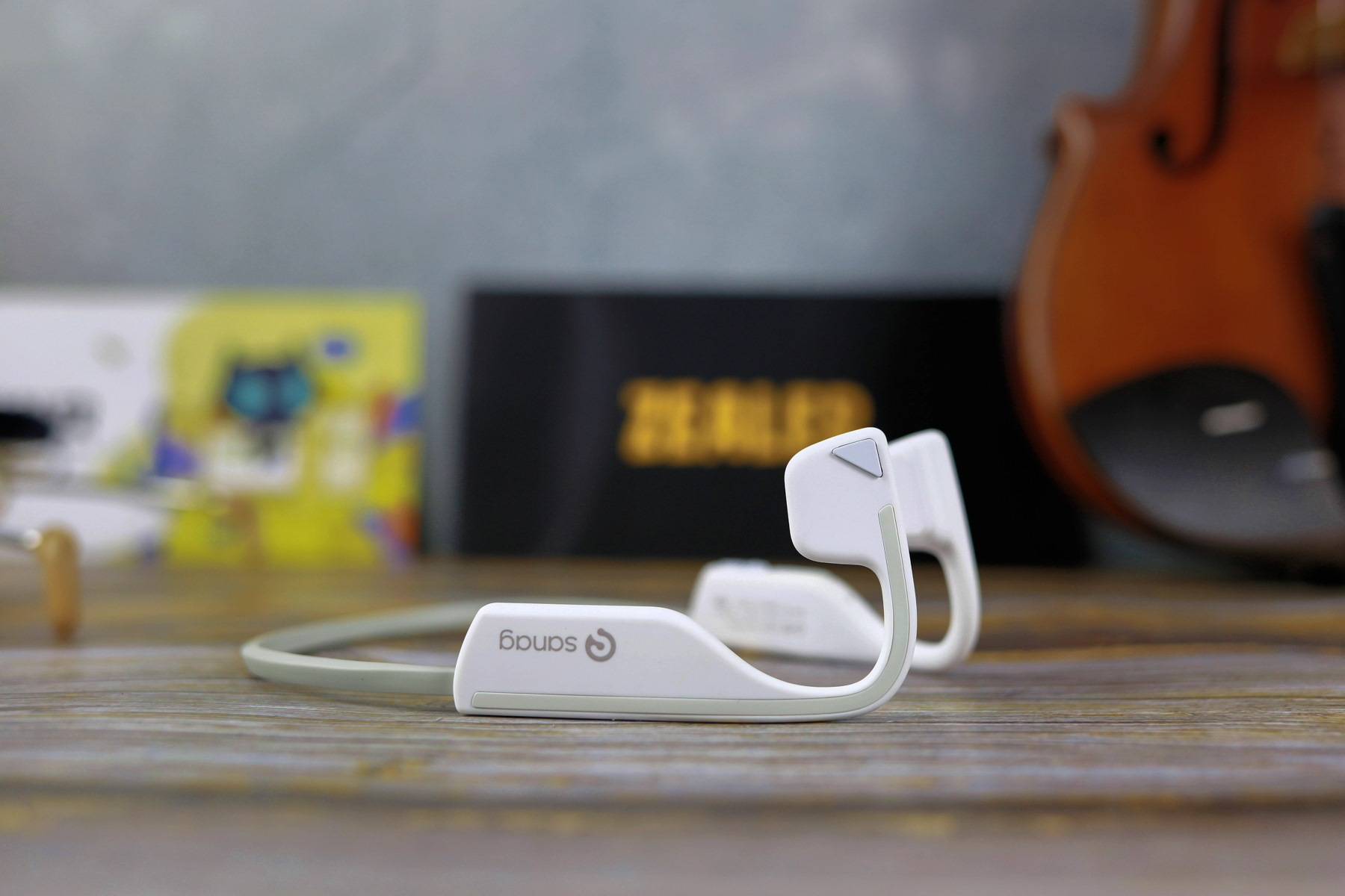 自带32G内存,Sanag A11S气传导耳机,让音乐随时伴你左右