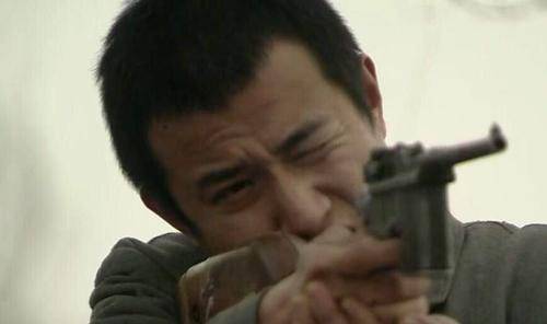 原版|播了2天力压《谁是凶手》拿下飙升榜第一，又一部国产大戏诞生