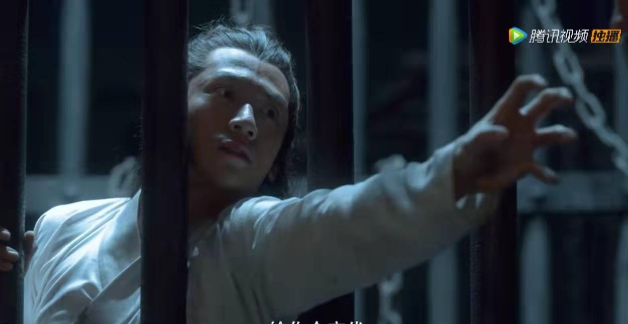 带着|怎么又是他！一年演三部大戏！跑《雪中悍刀行》里“实力作死”