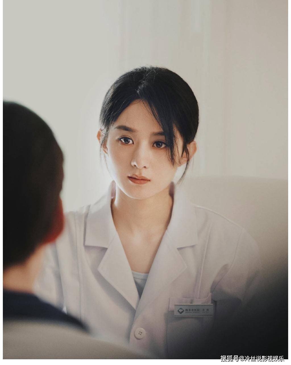 推理|《谁是凶手》渐入佳境，再次引发观看热潮，我们为何青睐悬疑剧？