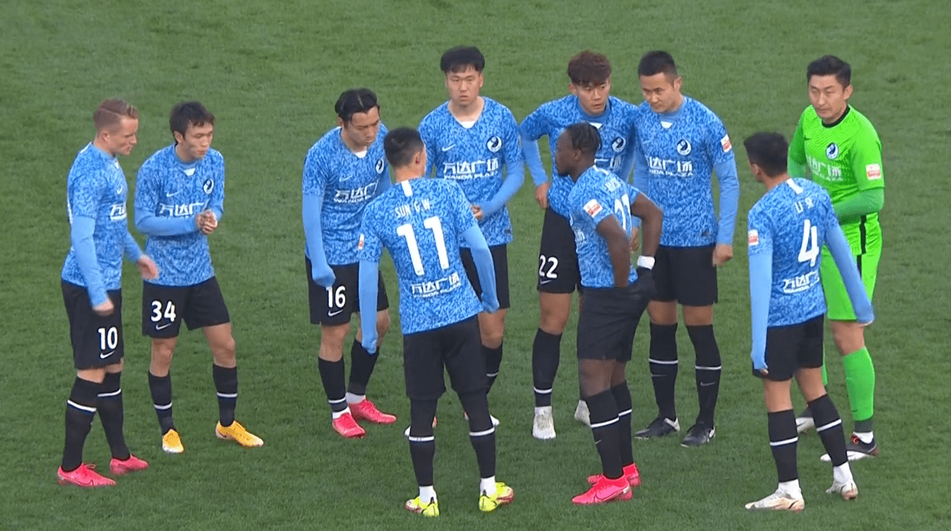 下半场|1-2！大连人输沧州雄狮，何塞不懂田忌赛马，全华班“不抗揍”