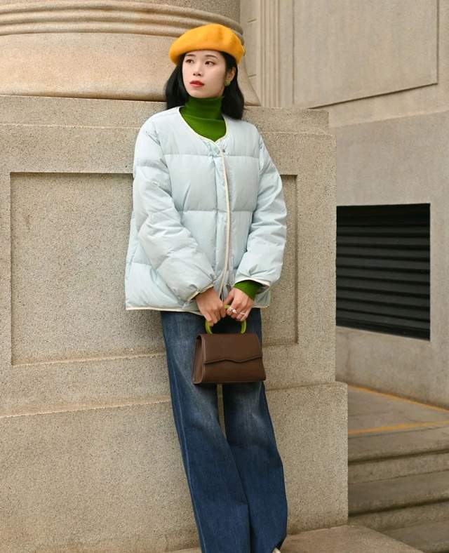 黑色 女生的服装穿搭很有讲究，配色是关键，穿对了才能让人眼前一亮