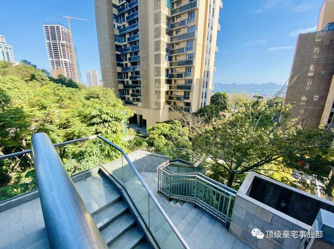 官网深圳鲸山觐海售楼处电话鲸山觐海强势来袭火爆来袭