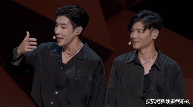 张晋|《哥哥》衍生综艺,白举纲攀消防车犯错,“晋爸”接受惩罚